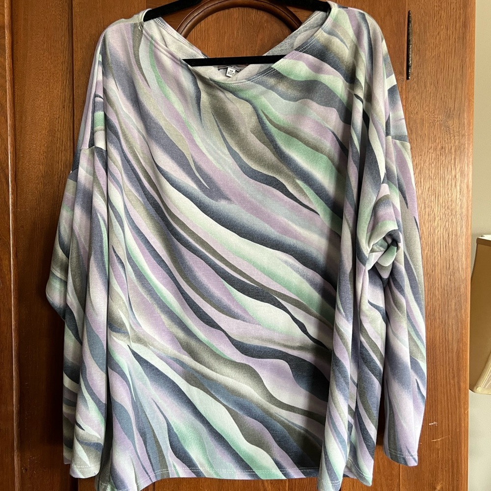 White Birch Multicolor Wave Long Sleeve Top